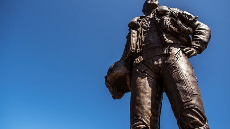 Aviator Statue at Ropes Park