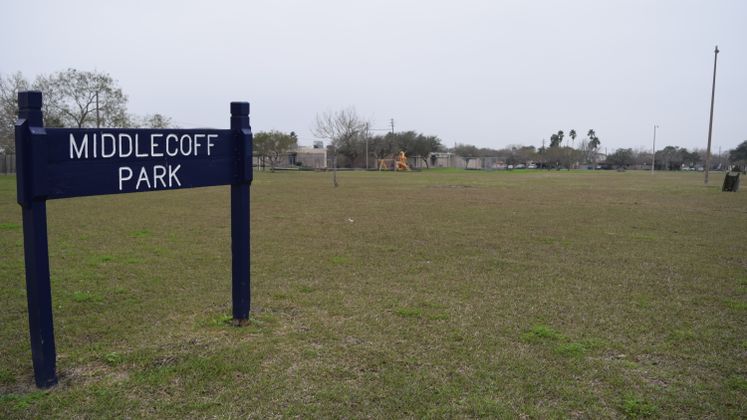 Middlecoff Park