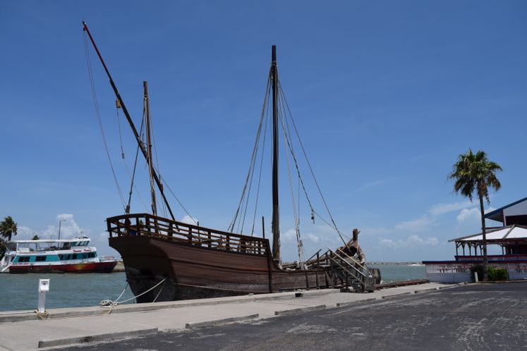 La Niña Columbus Ship (Replica)
