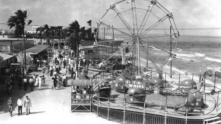 corpus christi beach homes for sale