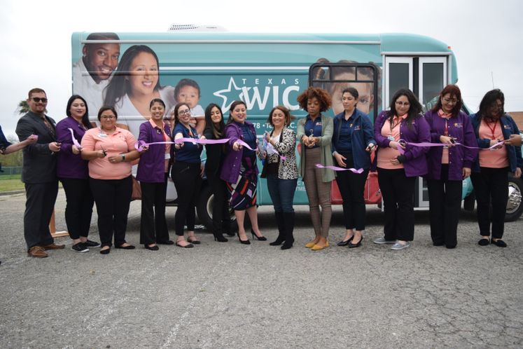 WIC Mobile Unit Ribbon Cutting