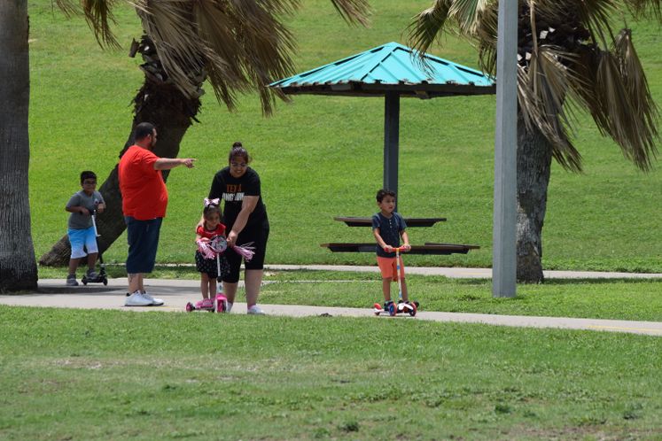 Family Enjoys the Day at Cole Park