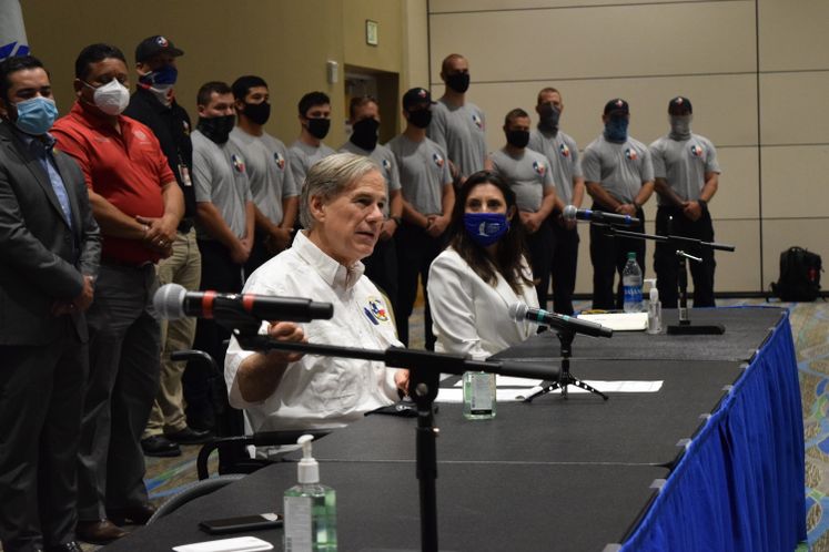 Governor Greg Abbott Meets with Local Officials