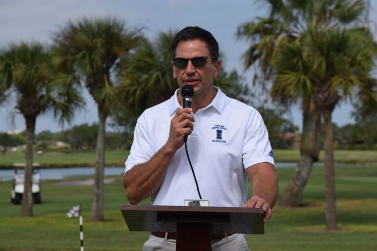 City Manager Addresses Municipal Golf Courses
