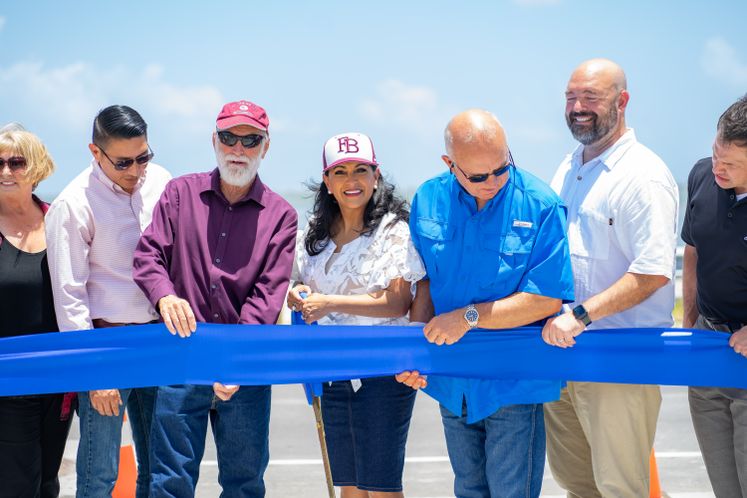 Laguna Shores Ribbon Cutting