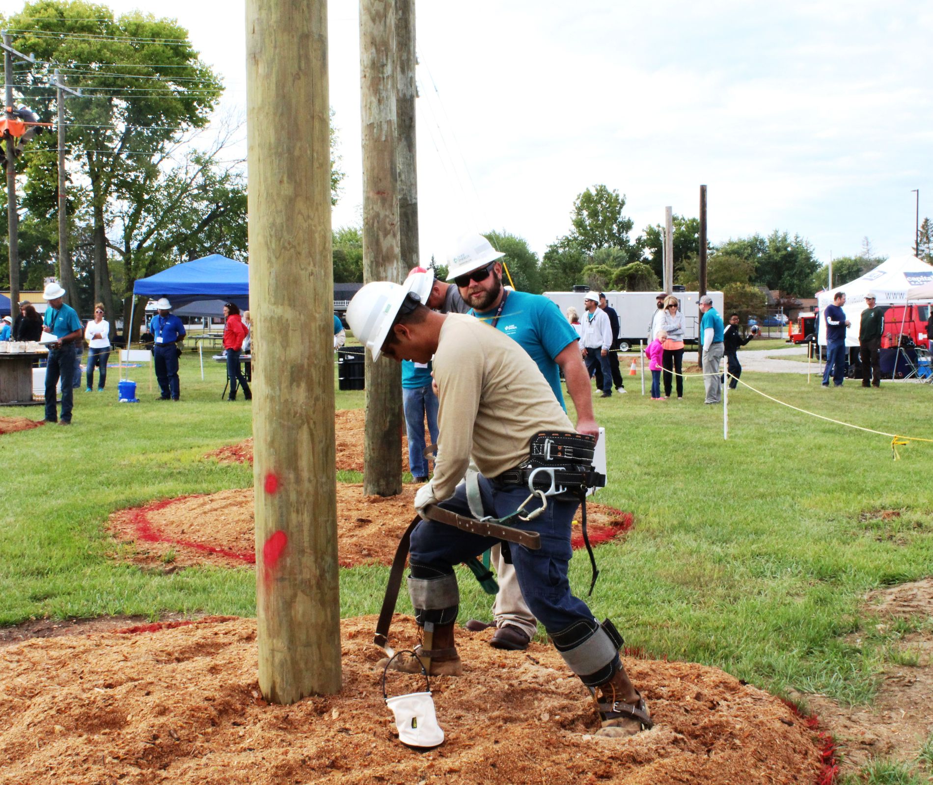 Duke Energy line workers to compete in ‘rodeo’ in Plainfield, Ind ...