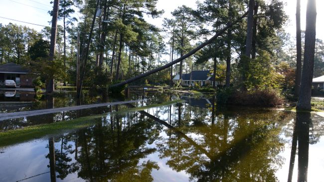 Duke Energy donates $325,000 to disaster relief efforts in the Carolinas and Florida