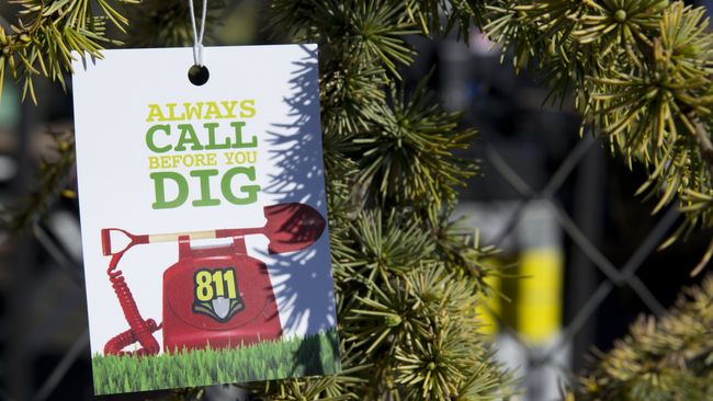 Piedmont Natural Gas and Duke Energy remind communities to call 811 before digging