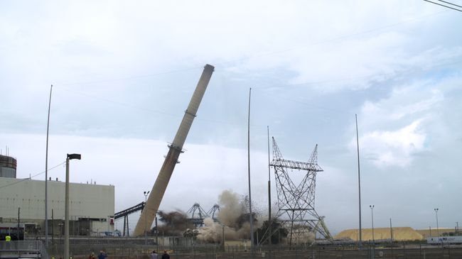 Crystal River Stacks Implosion13