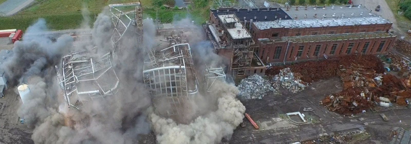 Video: Old coal-fired plants go boom!