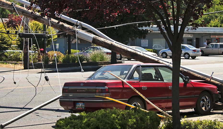 What happens when something touches a power line Duke Energy illumination