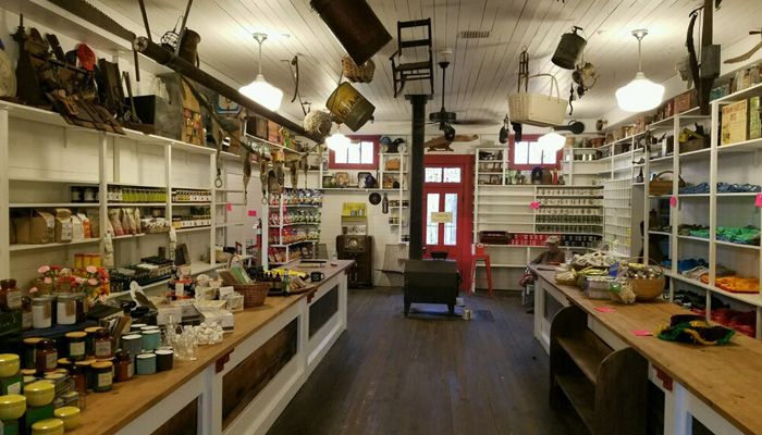 2_RabbitHashStoreGeneralStoreInside_1_700x400