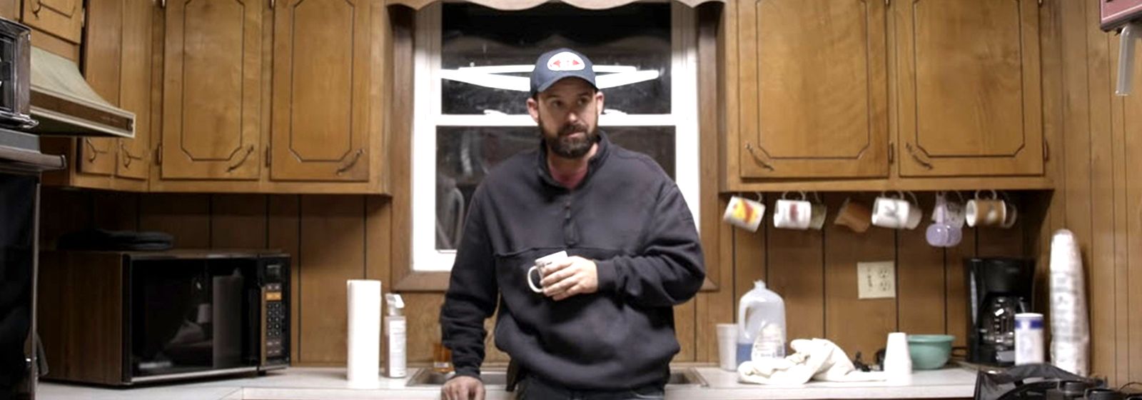 Lineworker helped save life of football player