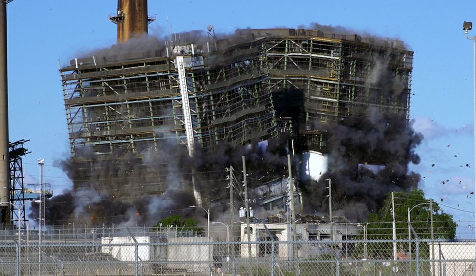 2021-0623-implosion1-hero 2021-0623-implosion1-hero