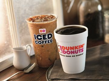 DUNKIN’ DONUTS ANNOUNCES UPCOMING ENTRY INTO POLAND DUNKIN’ DONUTS ANNOUNCES UPCOMING ENTRY INTO POLAND