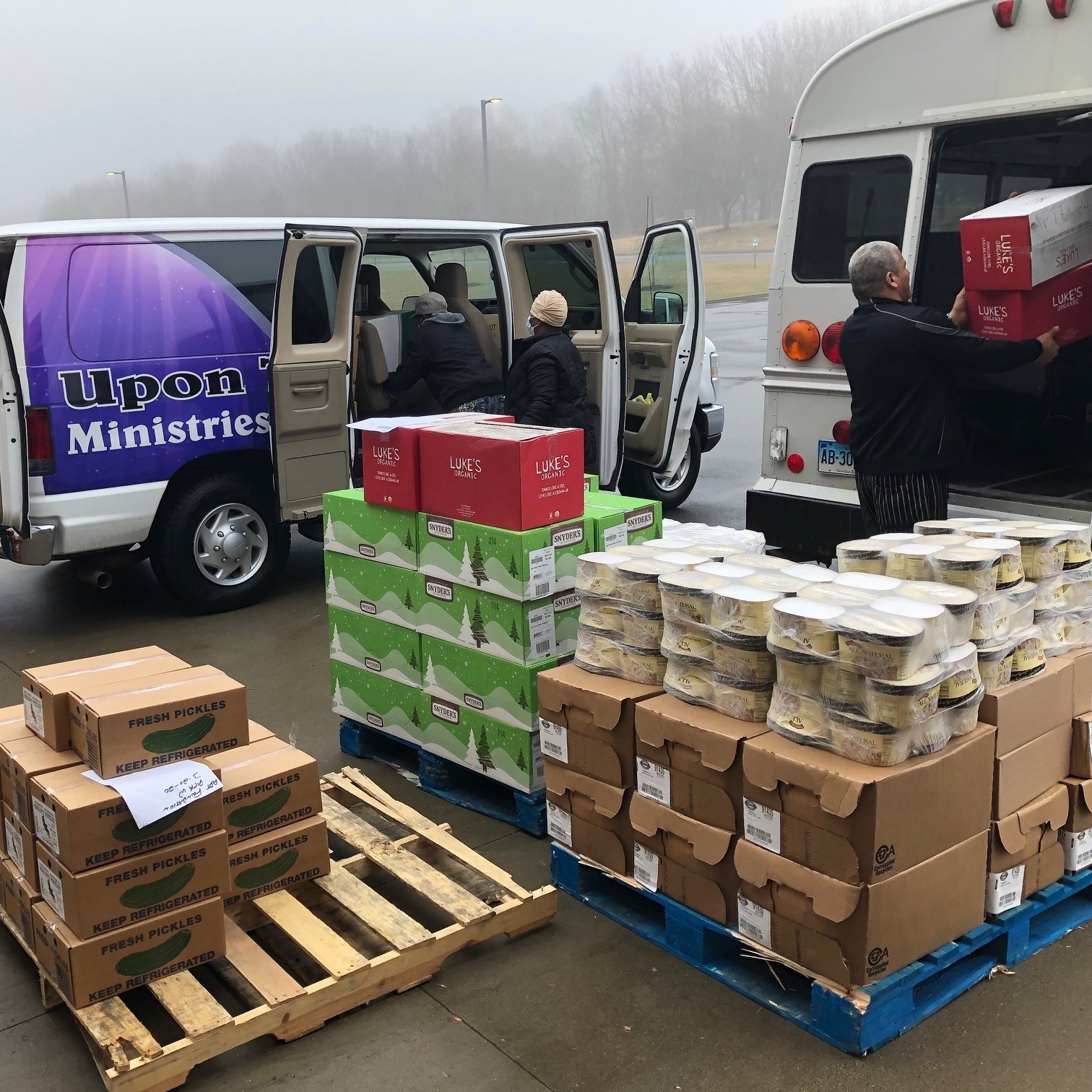 Connecticut Food Bank Uses Grant to Fight Hunger Dunkin'