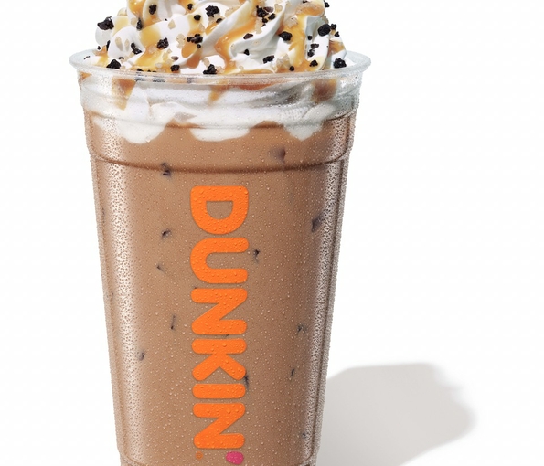 Iced Turtle Signature Latte Dunkin'