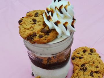 These Two Baskin-Robbins Cookie-Themed Ice Cream Recipes are Just What You Need This National Cookie Day 