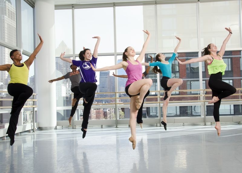 Jazz class at Ailey Extension