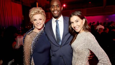 Alvin Ailey American Dance Theater's Jamar Roberts with Honoree Elaine Wynn and Board Member Gillian Wynn at Ailey's 2019 Opening Night Gala