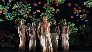 Alvin Ailey American Dance Theater in Jamar Roberts' Ode