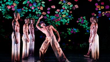 Alvin Ailey American Dance Theater in Jamar Roberts' Ode
