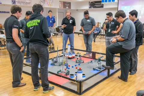 Photo Release -- Northrop Grumman Hosts Robotics and Computer Science Projects for San Fernando Valley Students