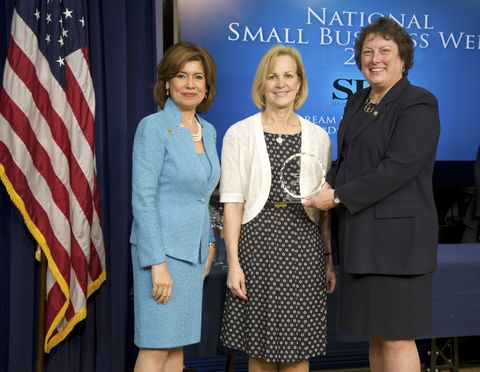 Photo Release -- Northrop Grumman Receives the Small Business Administration's Dwight D. Eisenhower Award for Excellence
