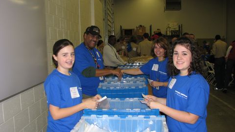 USO Care Packages (b)