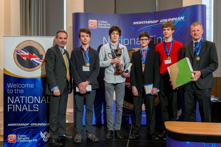 Andrew Tyler, chief executive Northrop Grumman Europe (left) pictured with the winners of the 2017 CyberCenturion competition from St Paul’s School, London. Northrop Grumman Announces Winners of 2017 UK CyberCenturion National Finals to Find Cyber Security Talent of the Future