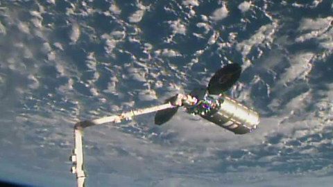 Orbital ATKs Cygnus Spacecraft Successfully Completes Rendezvous and Berthing with International Space Station