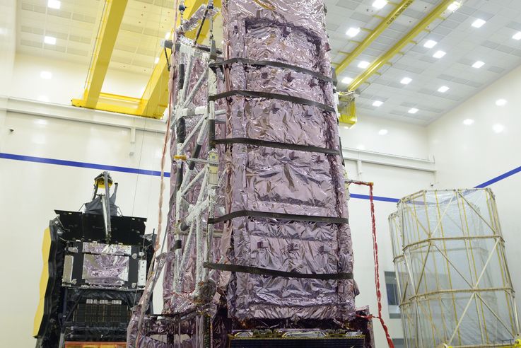 Vertical NASAs James Webb Space Telescopes Two Halves Powered for the First Time in One Building at Northrop Grumman
