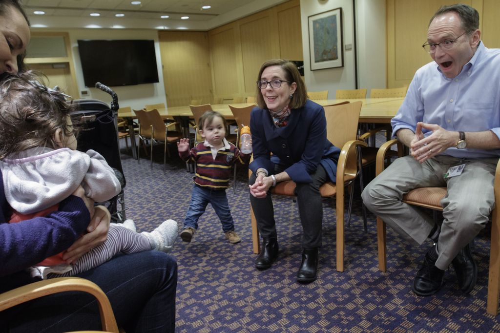 Gov. Brown pushes for CHIP support