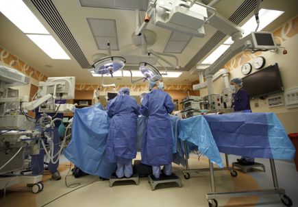 OHSU Doernbecher operating room