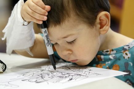 Cartoonists visit Doernbecher