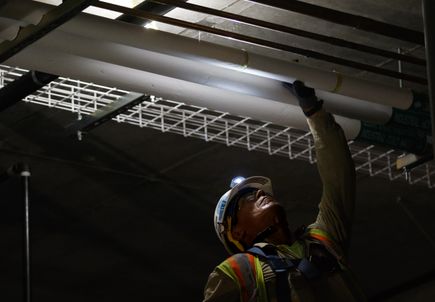 Knight Cancer Research construction