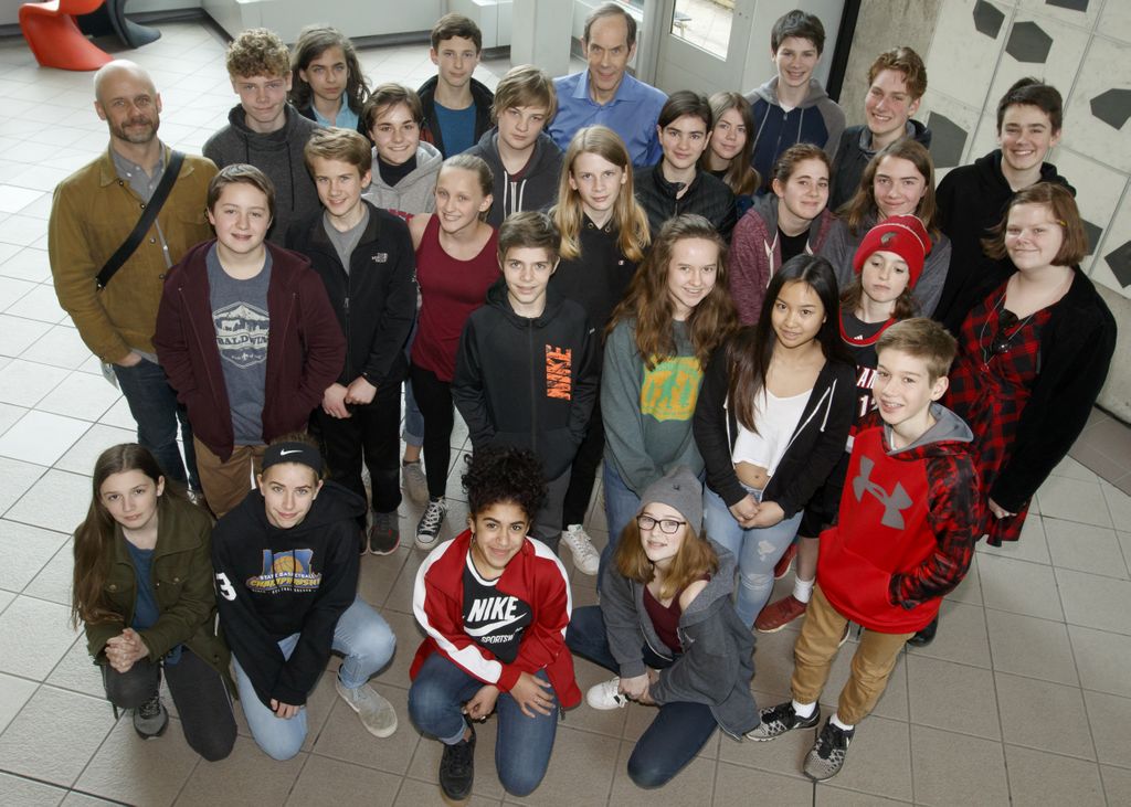 Creative Science School visits OHSU