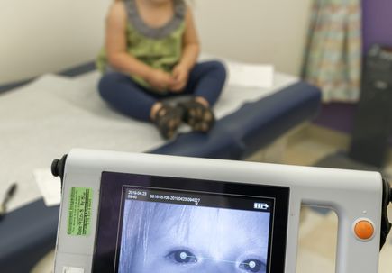 Vision photoscreening