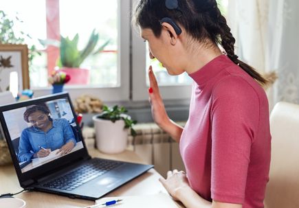 Deaf and hard-of-hearing scientists call for equity, inclusion