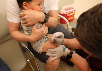 OHSU researchers confirm association between parent, child vaccination status