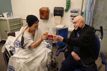 New treatment for tremors: Cutting-edge brain surgery with no cutting