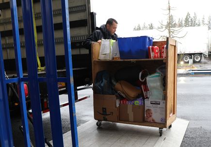 Help for Ukraine: OHSU members collect donations, volunteer to assist