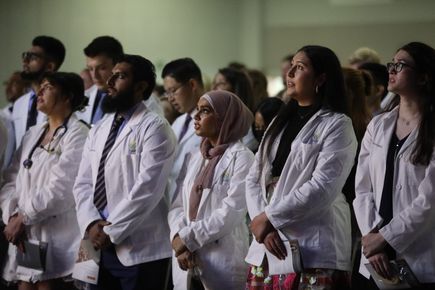 20220812 OHSU SoM White Coat 2026 1