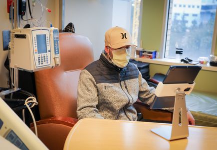 Facilitar el cuidado de pacientes con hepatitis C cuando el tratamiento parece imposible