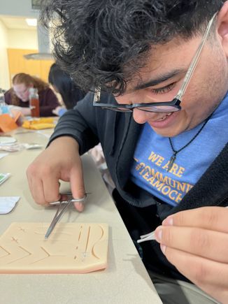 Campamento de exploracin de carreras de salud de MedQuest 3