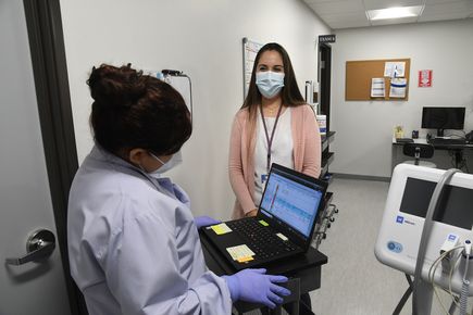 11 proyectos reciben fondos del OHSU Knight Cancer Institute para abordar necesidades locales en relación con el cáncer en todo el estado