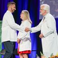 OHSU dará la bienvenida a nuevos estudiantes de medicina en la Ceremonia anual de los guardapolvos blancos