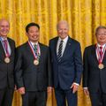El Presidente Biden reconoce al Dr. David Huang, Ph.D.