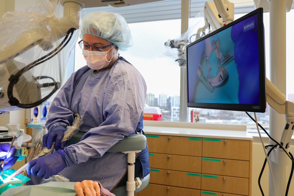 Training program helps Portlanders find new careers in health care 