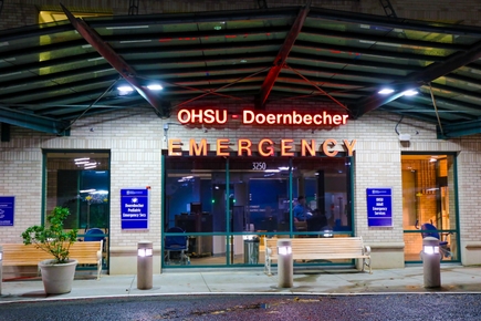 OHSU Emergency at Night